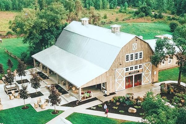 Stonefields Wedding. Barn venue near Ottawa